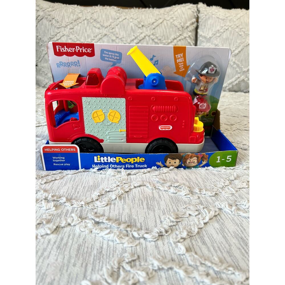 Fisher Price Little People Helping Others Fire Truck Complete Set w/ Figures